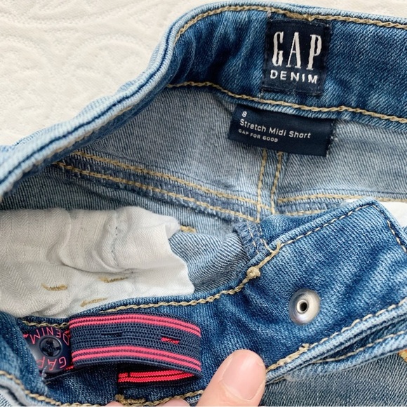 Gap Denim Kids' Pineapple Bermuda Stretch Midi Shorts - Picture 3 of 3